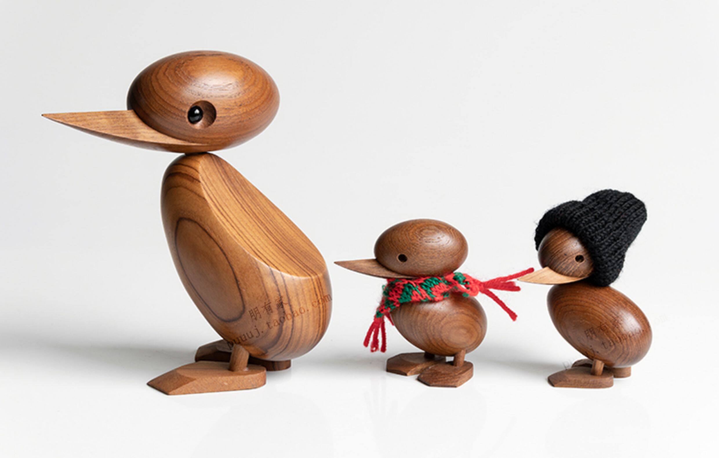 北欧实木鸭子摆件